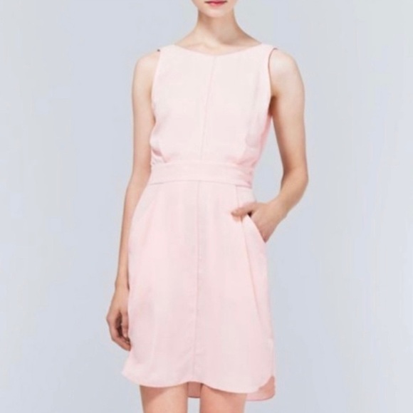 Aritzia Wilfred Leila Dress, Size 6, Salmon/Dusty Rose Colour - Picture 10 of 11
